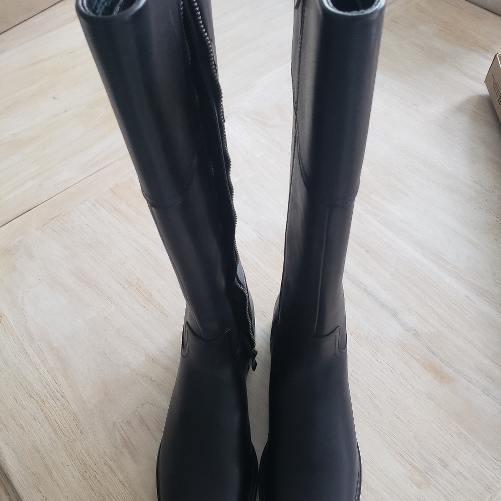 Clarks Clarkdale Hi boots